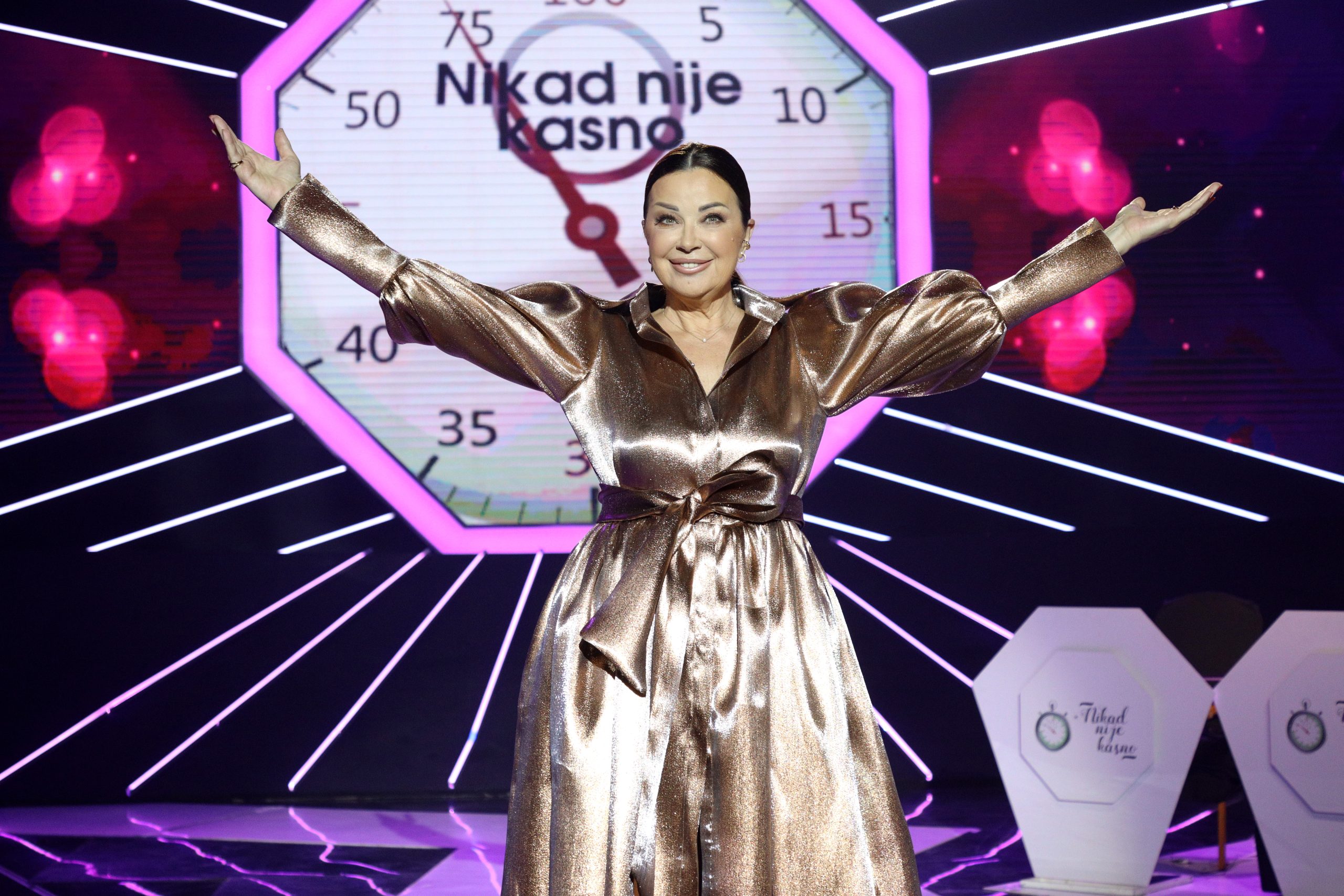 Uživo Nikad nije kasno: Ovacije u finalu za Žiku Jakšića 12 DRAGANA KATIC NNK FINALE SNIMANJE 25062025 FOTO MUNJA 46 ok