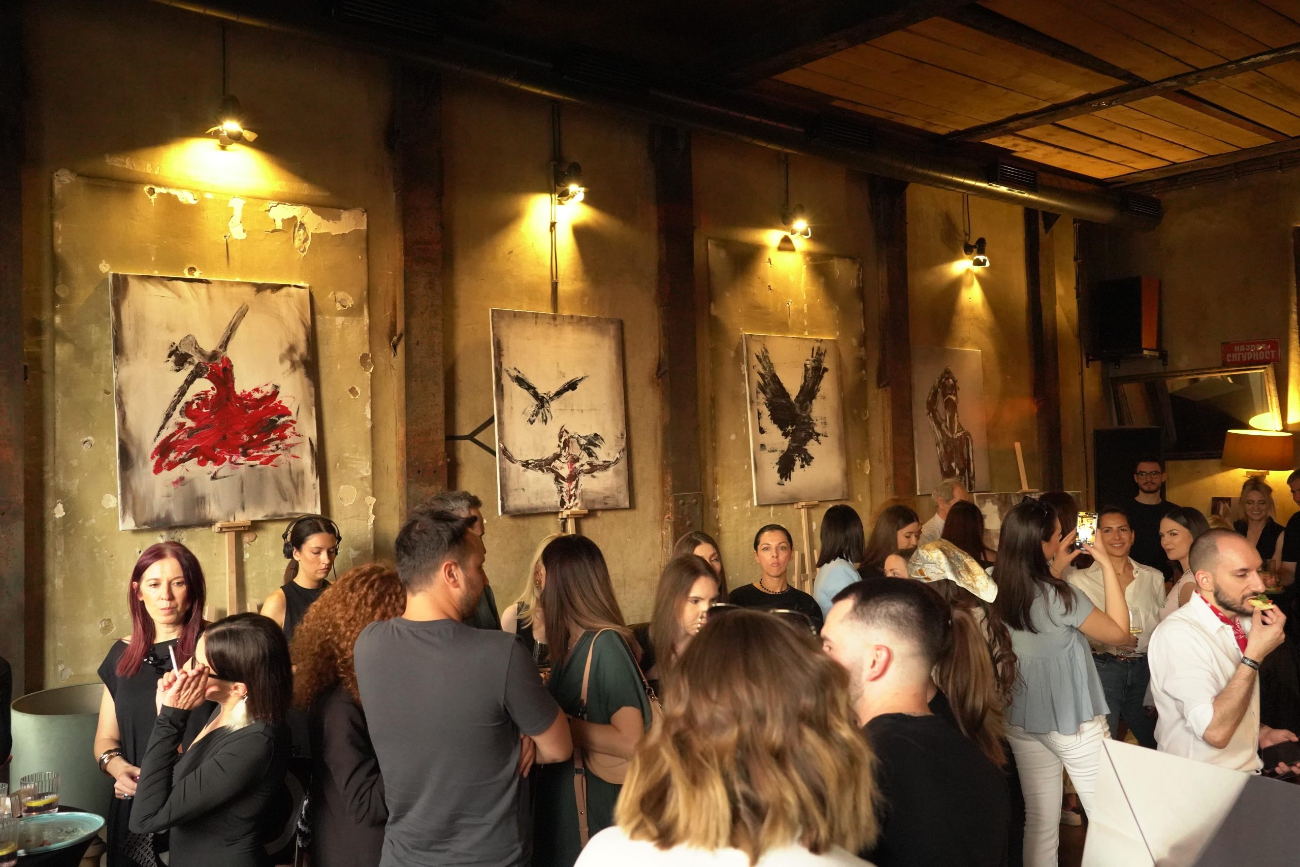 Otvaranje izložbe „Fragmenti” Ilije Josića: Veče umetnosti, muzike i inspiracije 7 DSC04540 min