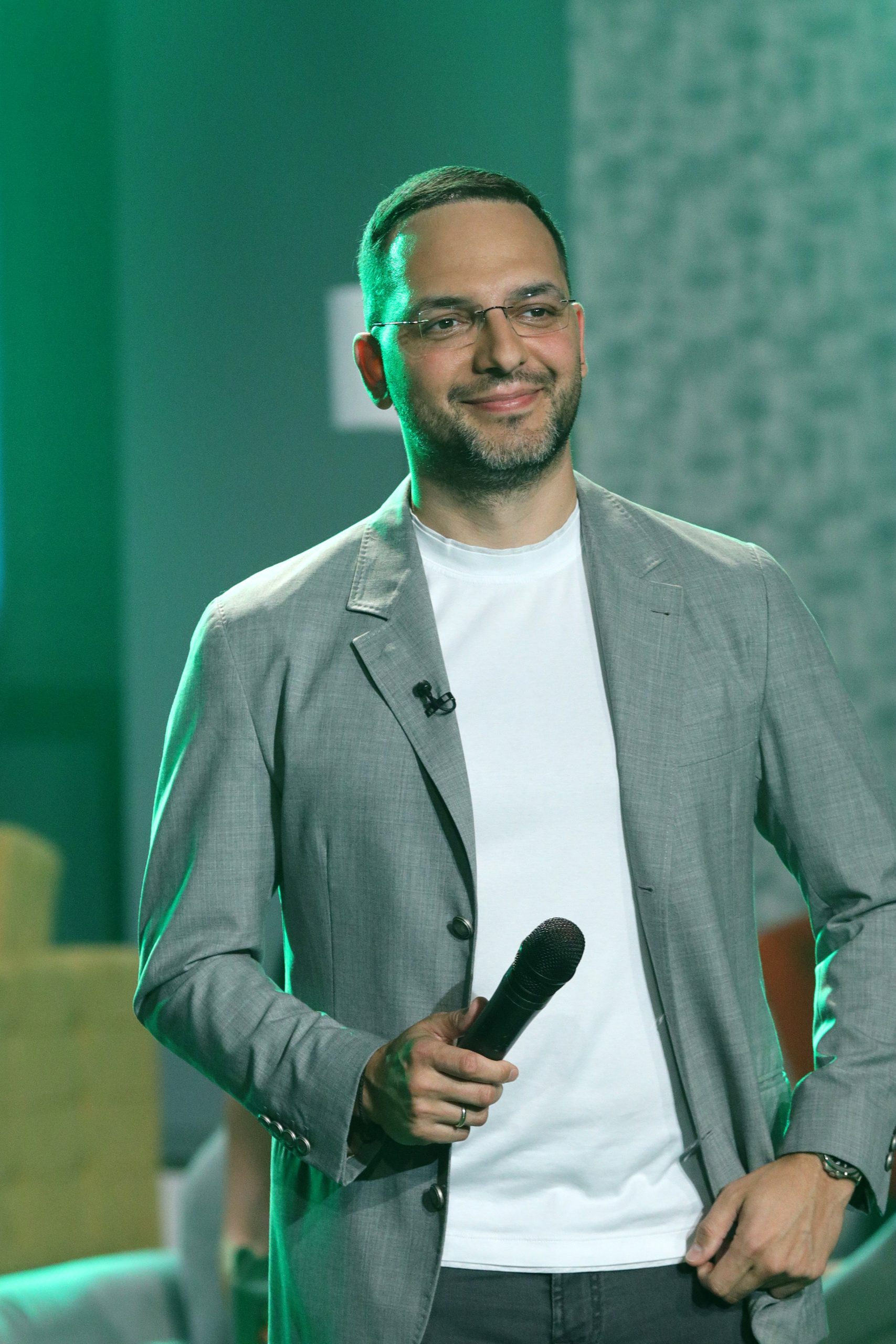 Otac i sin snimili duet, reka suza u studiju: "Napravio sam mu pakao od života" VIDEO 10 Damir HANDANOVIC ZGS SNIMANJE 04062025 FOTO MUNJA 7