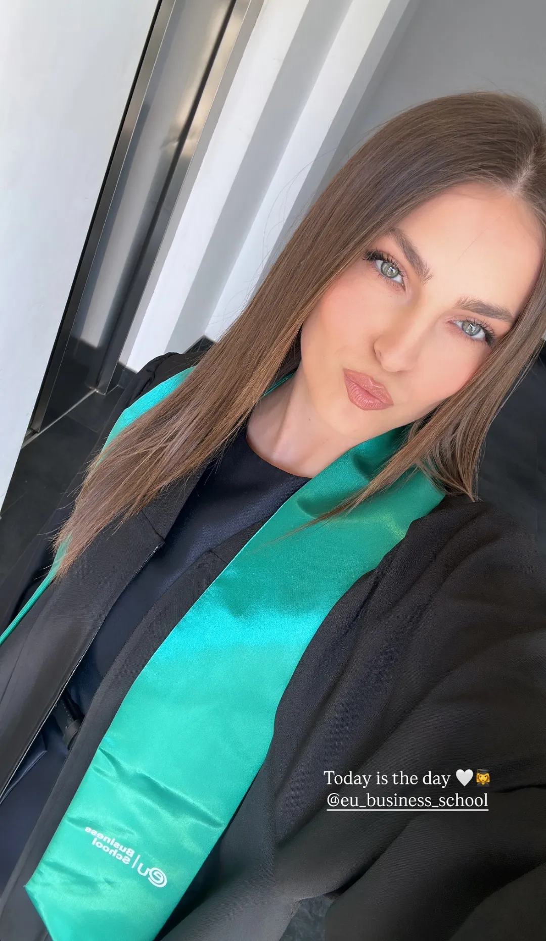 Džejla Ramović diplomirala: "Danas je taj dan" 6 Dzejla Ramovic diploma