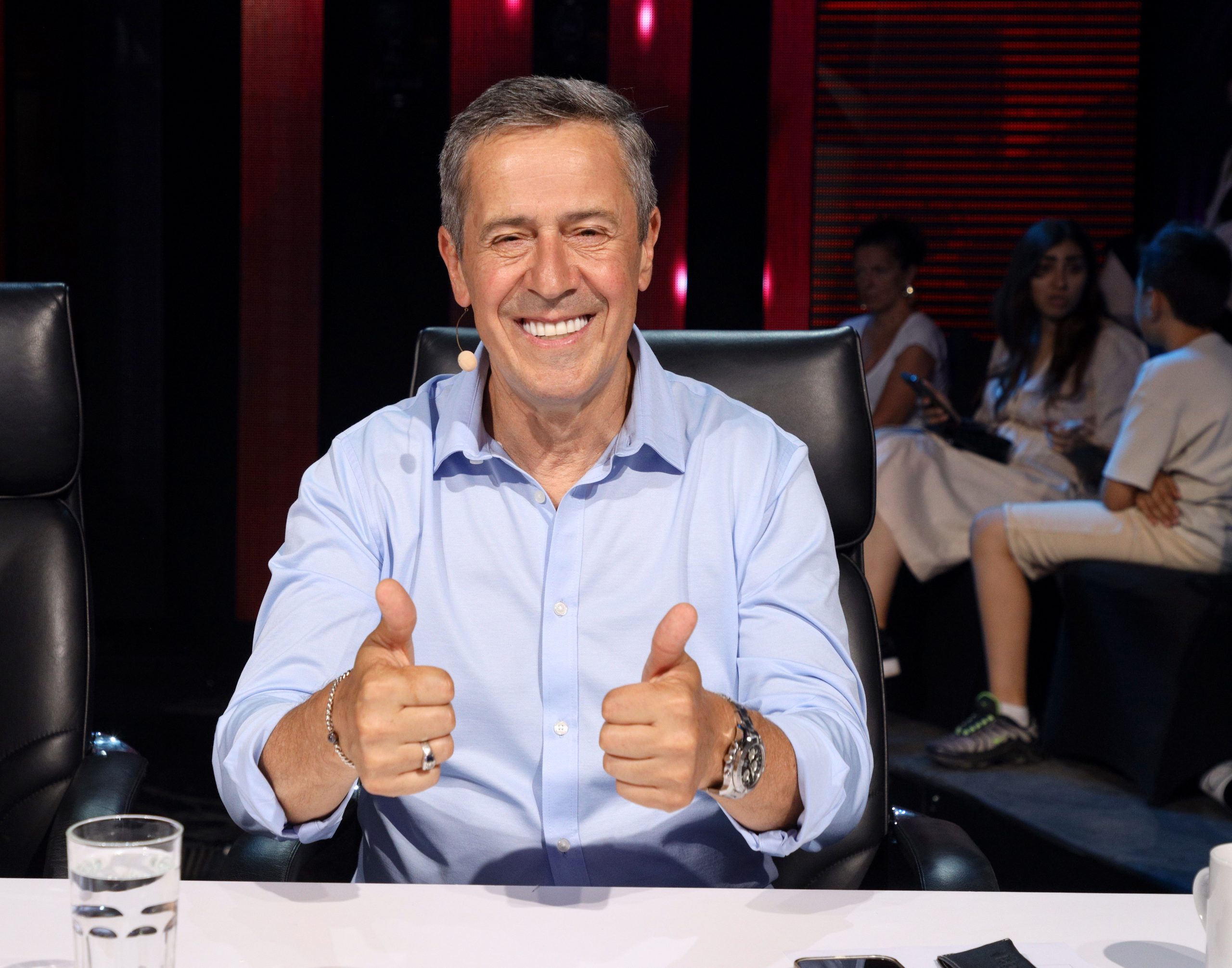 "To je nešto zbog čega i živimo" Enes Begović progovorio o unucima, pa se dotakao finala: "Biće jedno od najozbiljnijih" VIDEO 5 ENES BEGOVIC NNK FINALE SNIMANJE 25062025 FOTO MUNJA 3 ok
