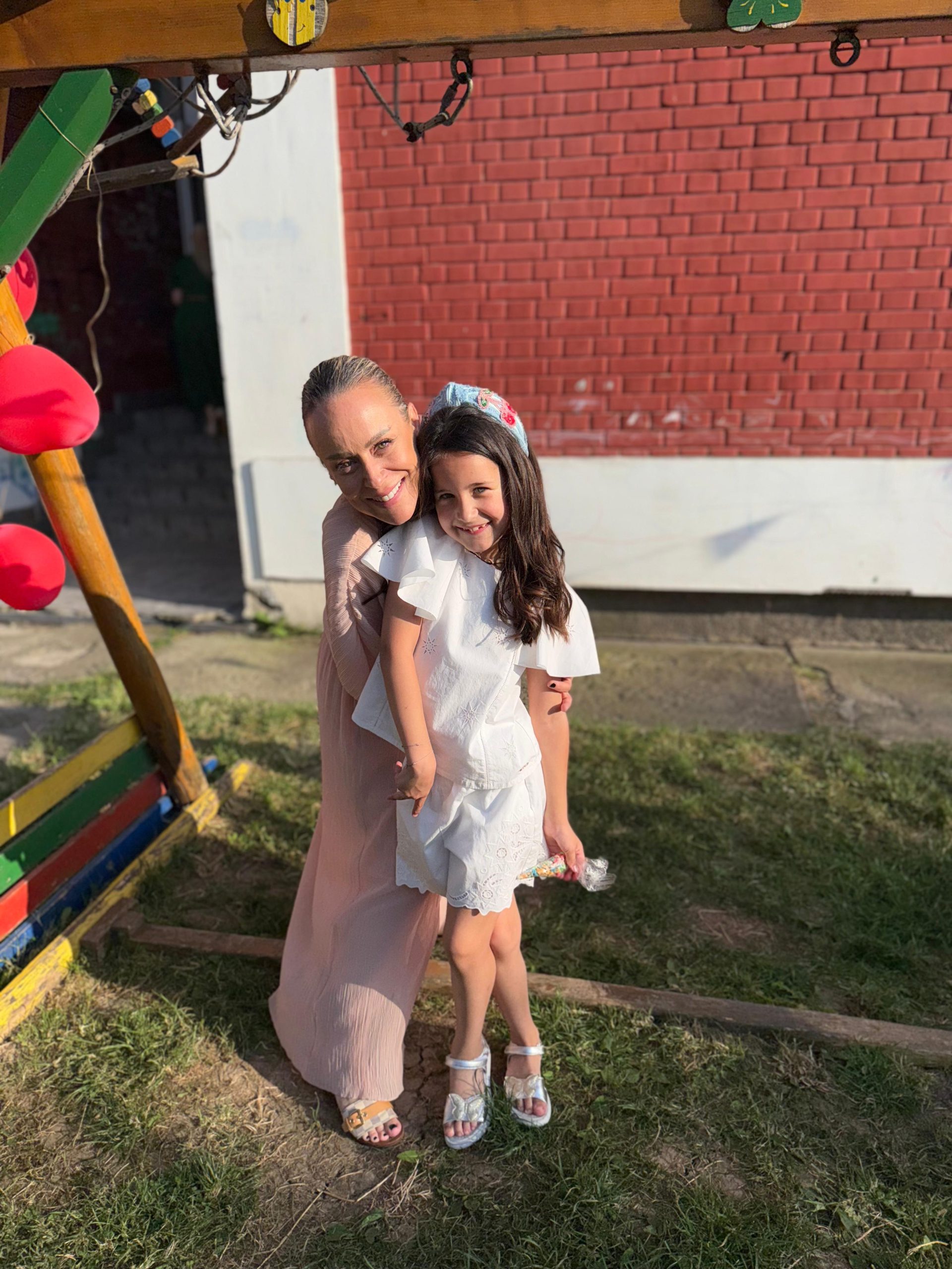 Slađa Allegro u suzama zbog ćerke: "Započinjemo novo poglavlje u životu" 5 IMG 20250613 WA0003 1