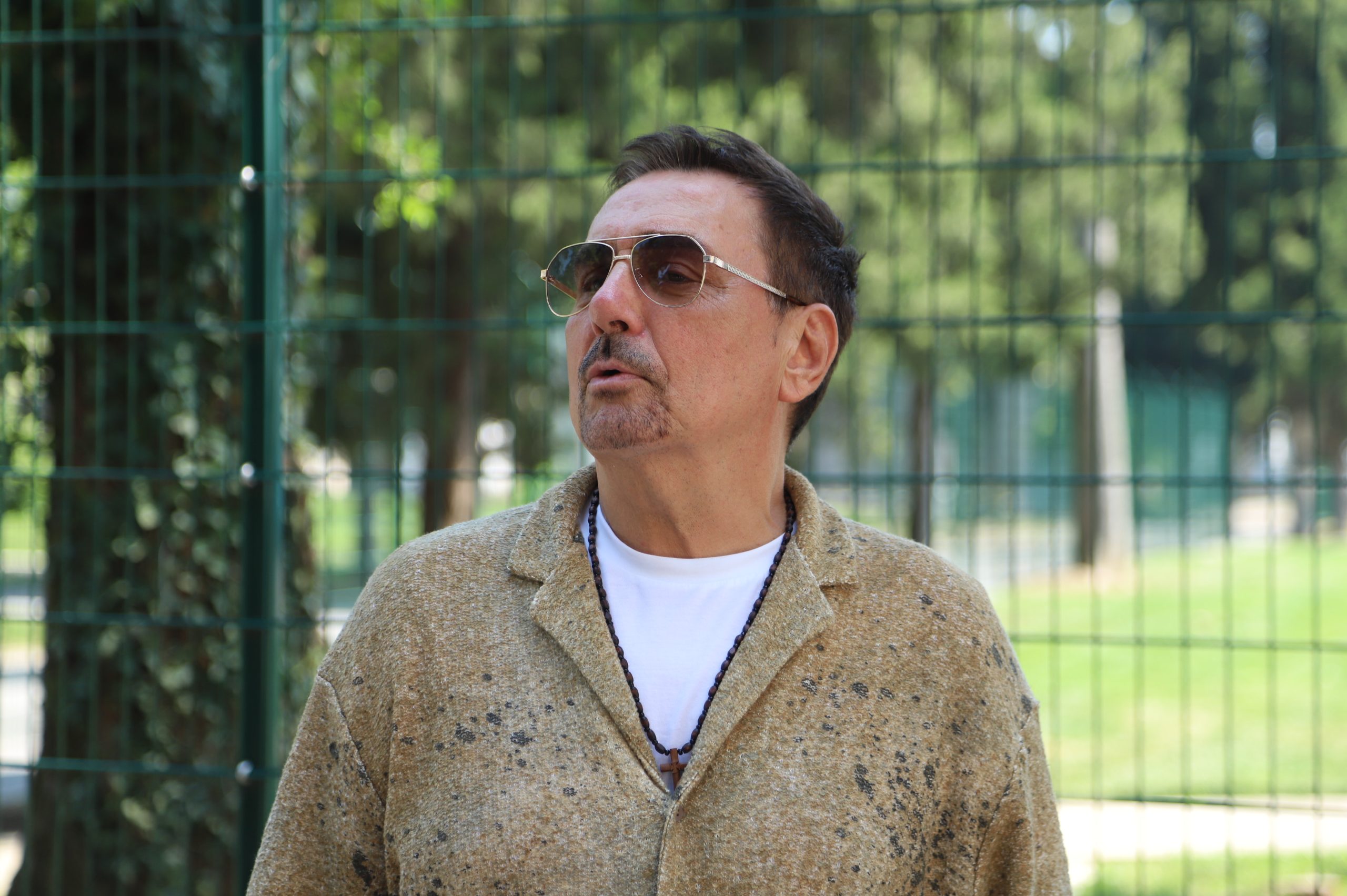 Dragan Kojić Keba stigao na polufinale "Zvezda Granda", pevač iznenadio jednim potezom ispred studija (VIDEO) 6 IMG 8702