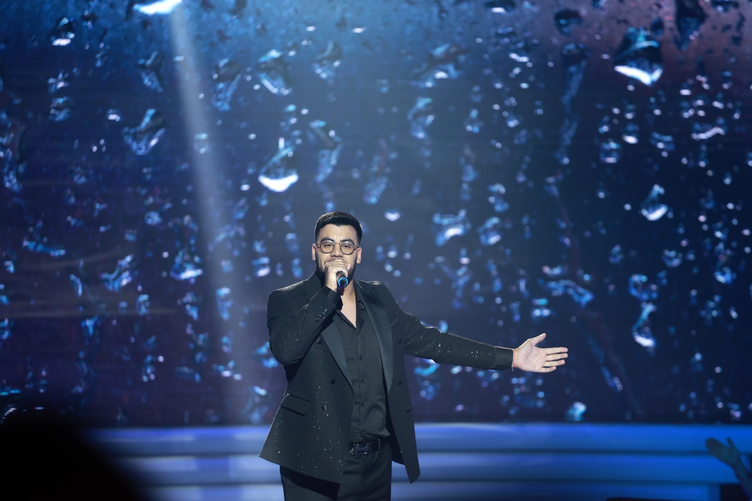 Crnogorac otvorio veliko finale ''Zvezda Granda''(VIDEO) 6 LUKA LUKIC ZG FINALE 9 ok