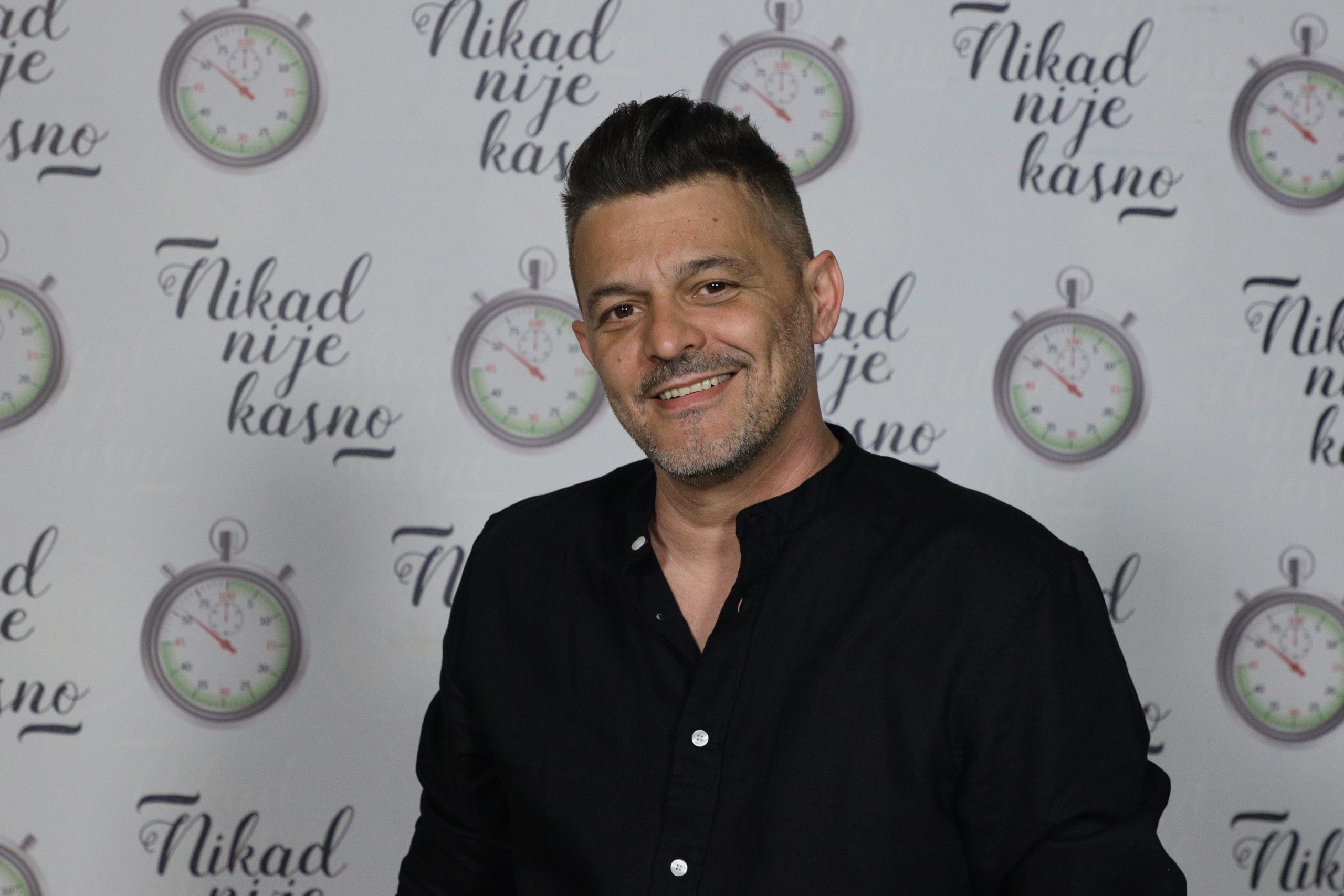 Miroslav Todosovski otvorio dušu pred finale, pomenuo bivše devojke: "Bio sam zaljubljive sorte" VIDEO 10 MIROSLAV TODOSOVSKI MIRO 48 GOD. LJUBLJANA 16