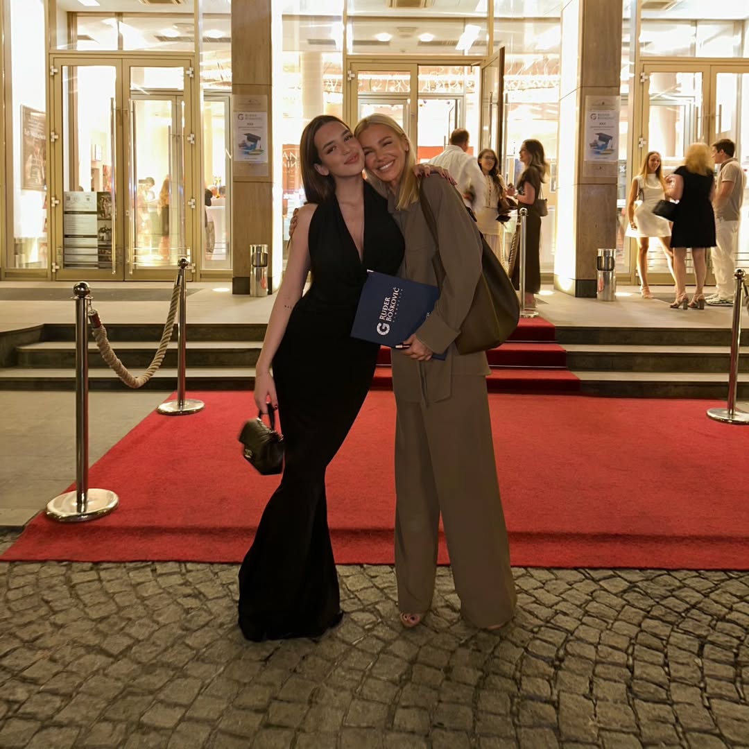 Nataša Bekvalac i Danilo Ikodinović ponovo zajedno, razlog nikad lepši: "Niste očekivali" 5 NATASA BEKVALAC I HANA