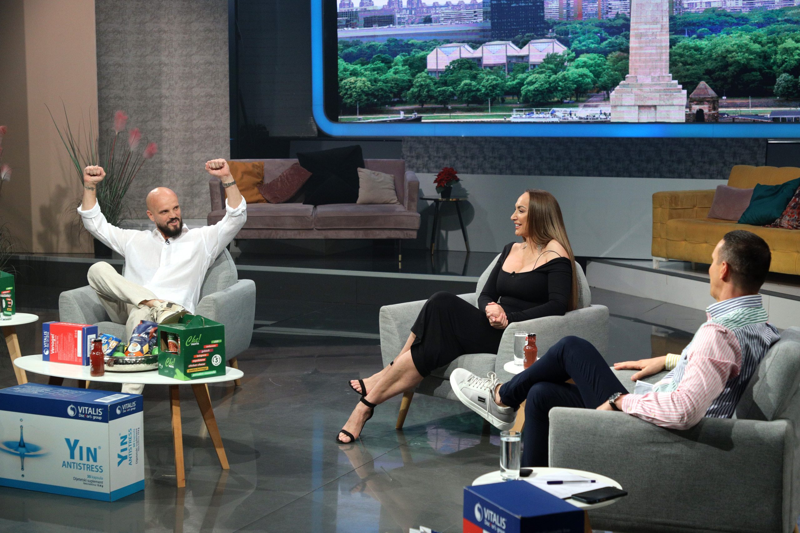 Goga Sekulić i Boban Rajović zapalili studio: Emisija "Zvezde Granda Specijal" garantuje zabavu 6 SCENA ZGS SNIMANJE 8062025 FOTO MUNJA ok 3 2