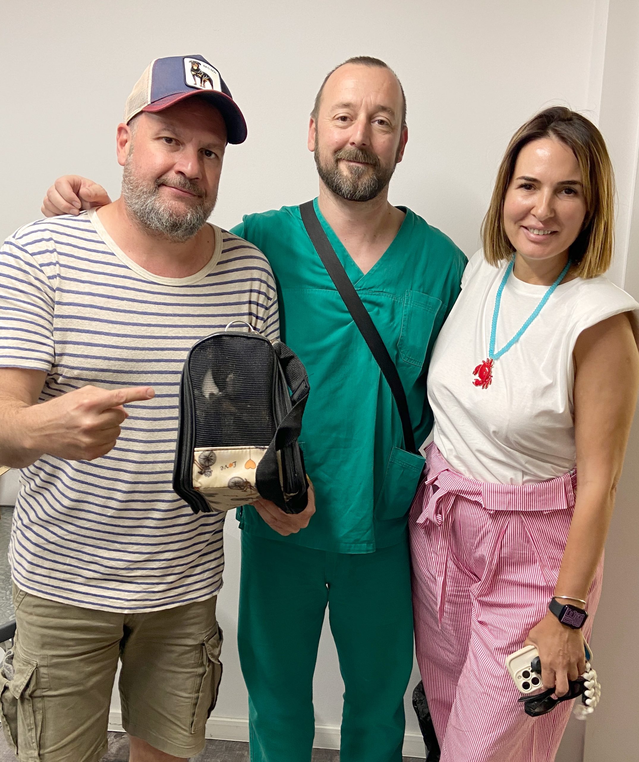 Neobična drama koja je raznežila Srbiju: Voditelj skočio na vranu pa završio u Hitnoj 5 Veterina BG