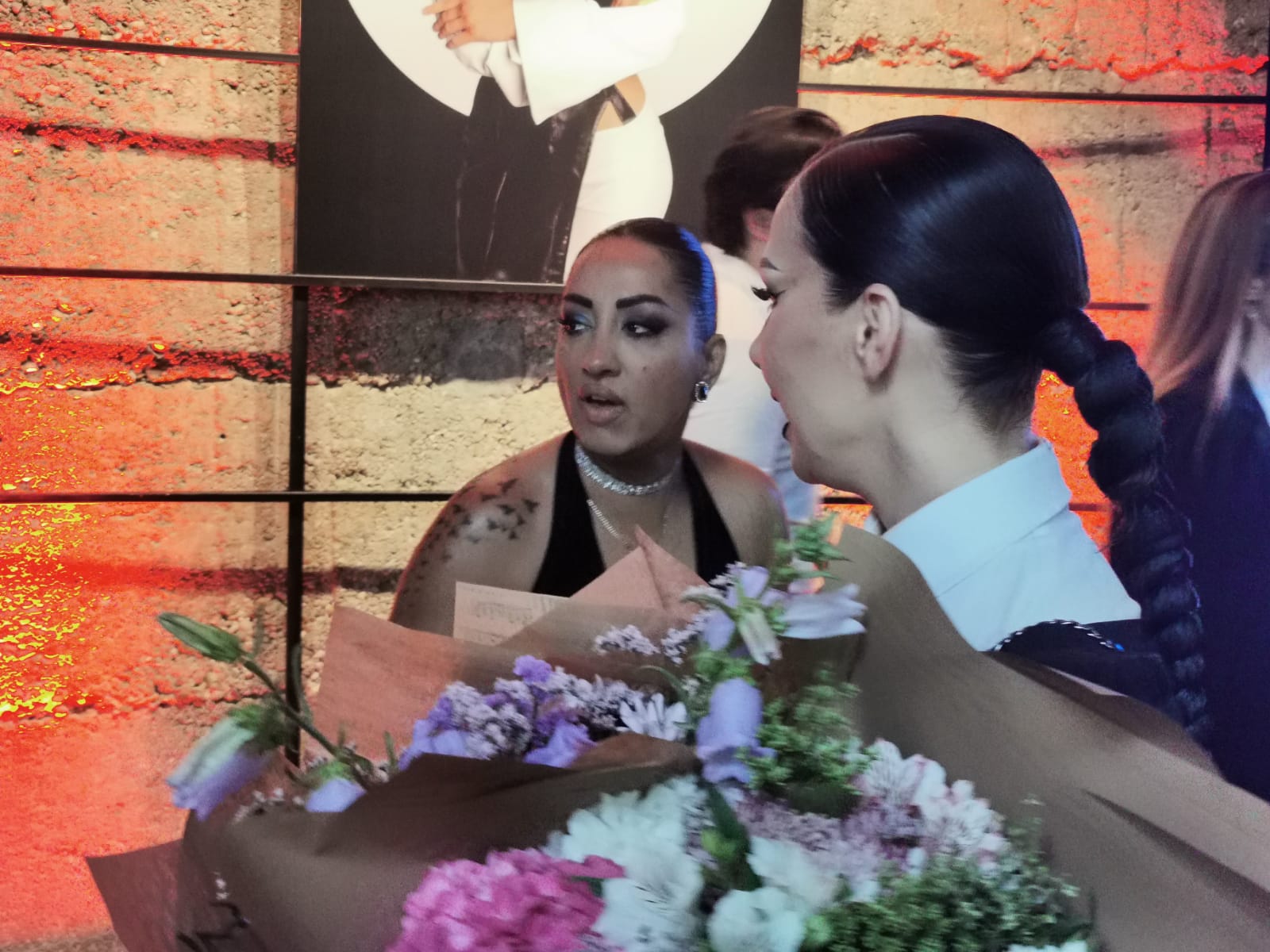 Zorja Pajić okupila pola estrade na promociji, pevačicin muž prvi put u javnosti VIDEO 9 WhatsApp Image 2025 06 03 at 19.26.53