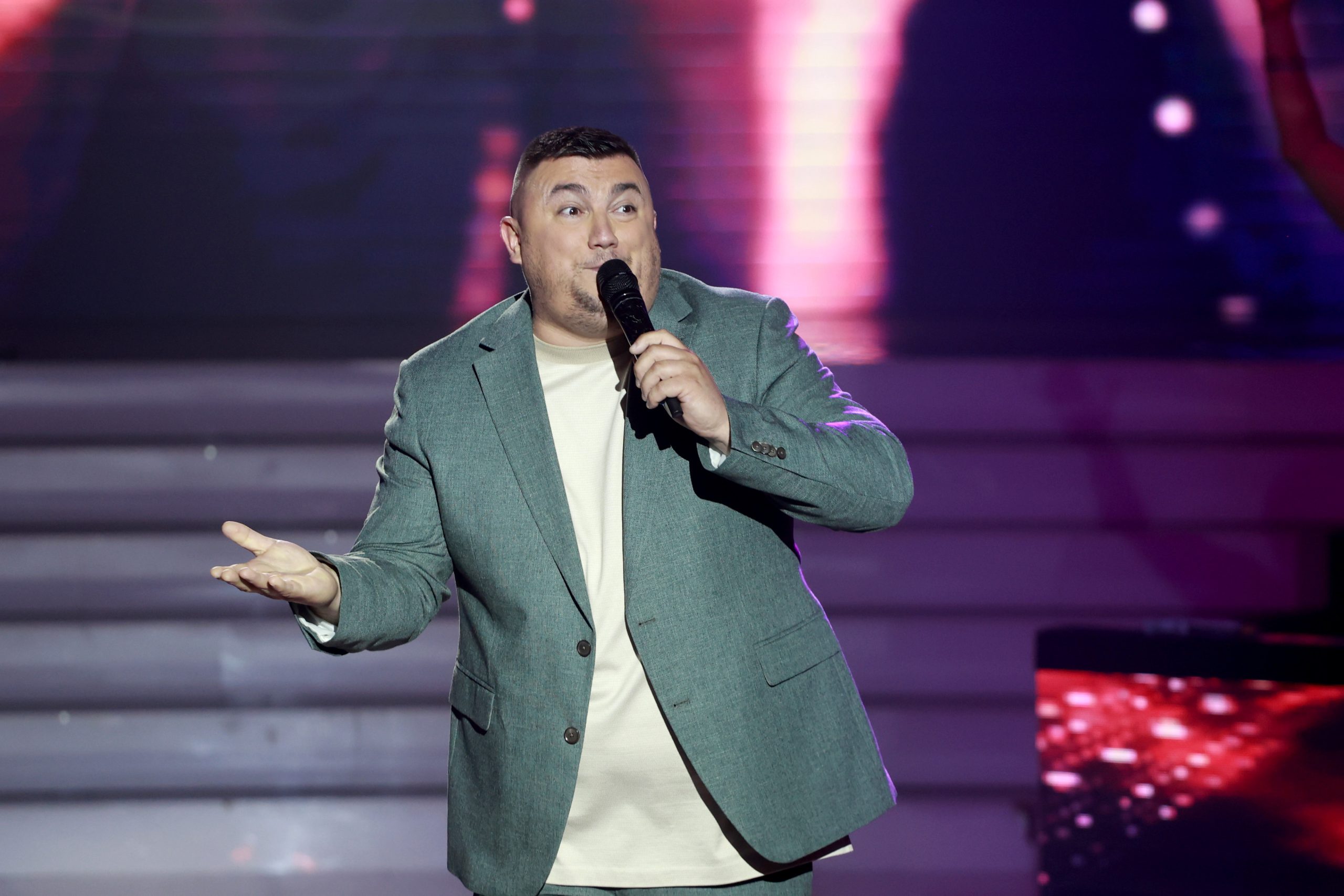 Saša Popović ostavio finalisti Zvezda Granda vredan poklon: "Ovako se može" FOTO 5 ZORAN RUZIC FERARI ZG FINALE 5 ok