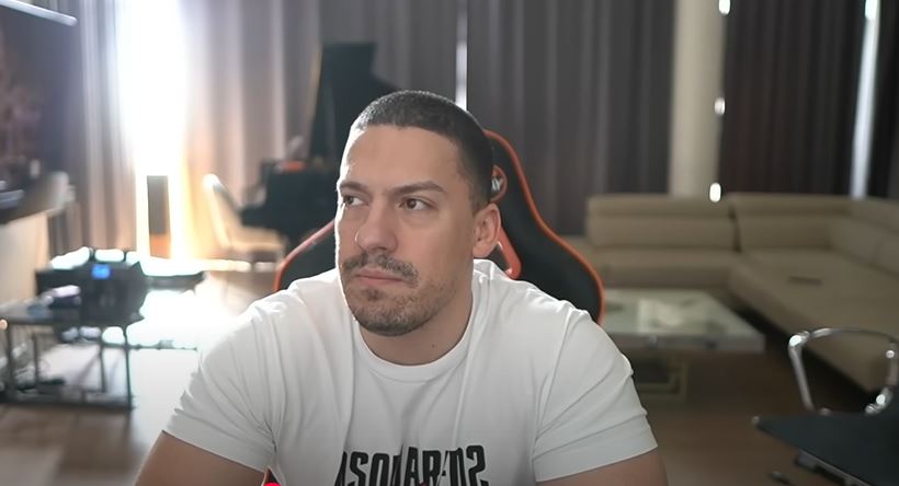 "Prete mi mojim golim slikama" Drama Anje Bla i Bake Praseta ne prestaje: "Odlazim iz Srbije, osećam se nebezbedno" 8 baka prase z