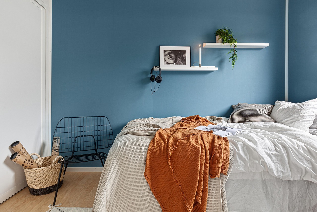 bedroom 7132435 1280