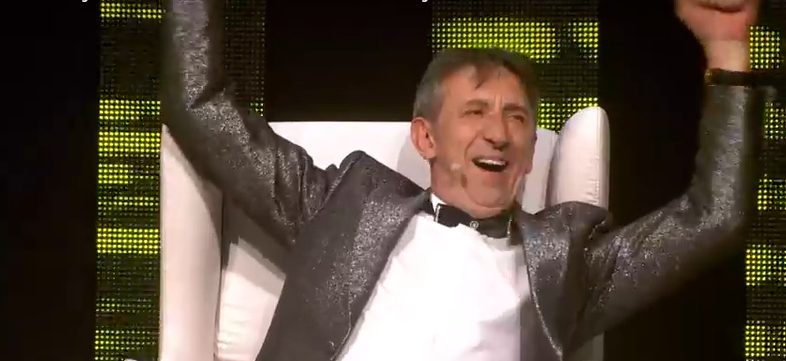 Takmičarka nasmejala sve u emisiji Nikad nije kasno, Neda Ukraden u neverici "Desio se iznenadni obrt" 8 image 16 7