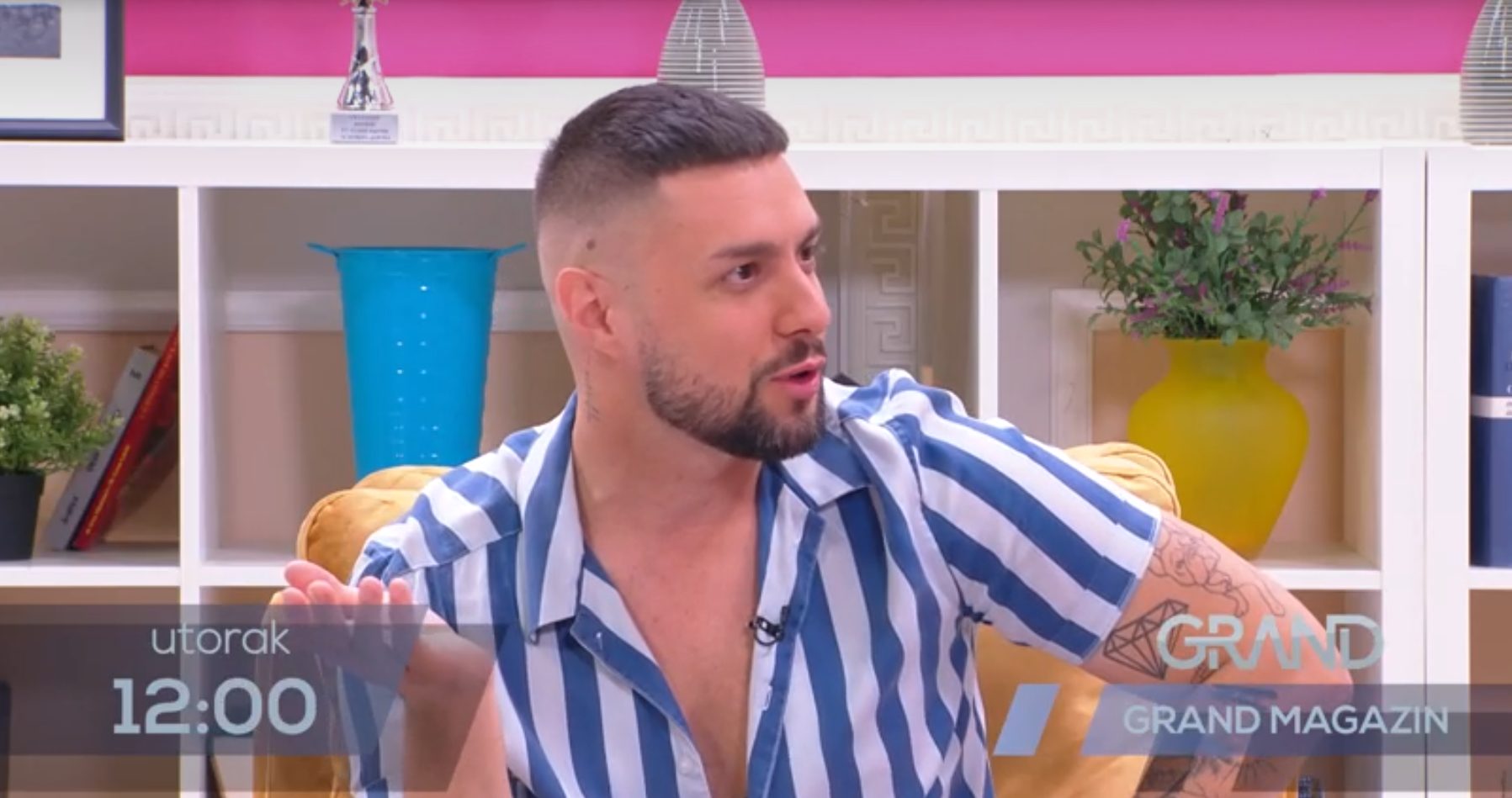 Voditeljka plakala od smeha zbog izjave zvezde Granda u emisiji (VIDEO) 4