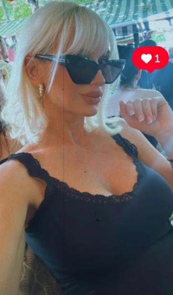 Anja Mit pokazala trudnički stomak, glumica blista od sreće FOTO 7 2320603