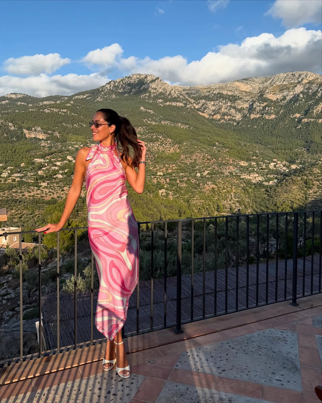 Nakon razvoda spakovala kofere: Iznenadićete se kada vidite gde odmara Ana Ivanović 6 Dinner with friends and a view 💕 1