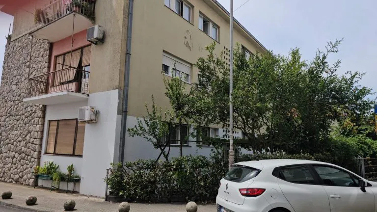 Tragovima pevačeve prošlosti u Herceg Novom: Ovde je odrastao Vlado Georgiev VIDEO 9 IMG 20240806 WA0025 768x432 1