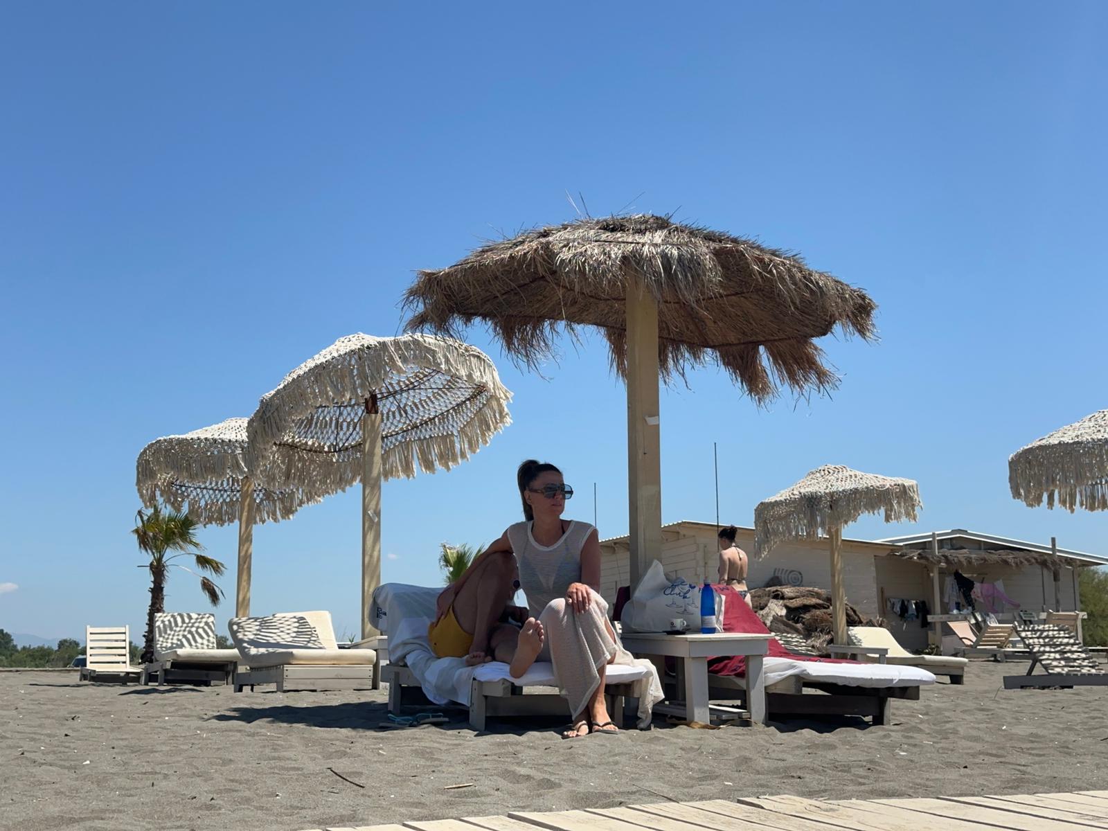 Voditeljka godinama krije privatan život, a sada smo je uhvatili u zagrljaju dugogodišnjeg partnera (FOTO) 9 IMG 20250731 WA0007 1 1