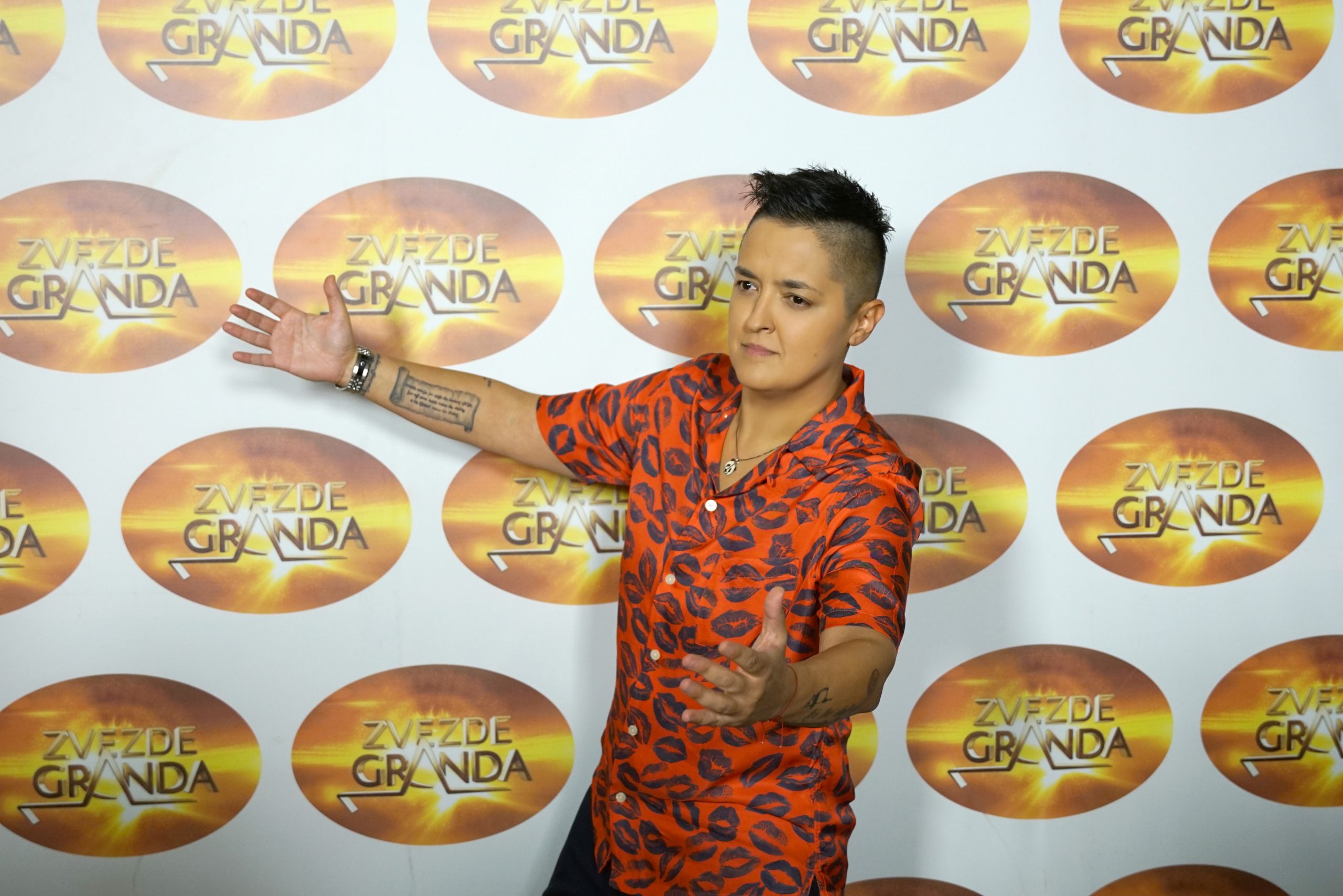 Oglasila se Grand produkcija povodom Marijinog odlaska iz Zvezda Granda: "Bićemo joj uvek vetar u leđa" 8 MARIJA SERIFOVIC FINALE ZG 13 ok
