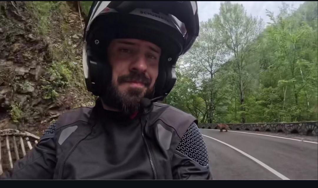 Marko Rokvić šokirao snimkom sa puta, ljudi u neverici: "Moj medvede, evo pada veče, a gde si ti..." VIDEO 5 Marko Rokvic 1