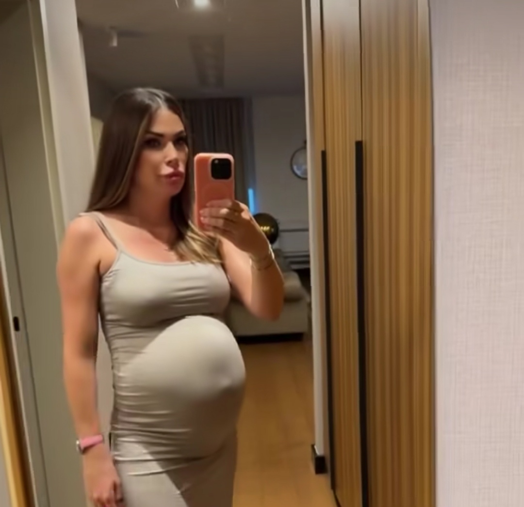 Olja Crnogorac se snimala u uskoj haljini tik pred porođaj, stomak do zuba VIDEO 5 Olja Crnogorac 4