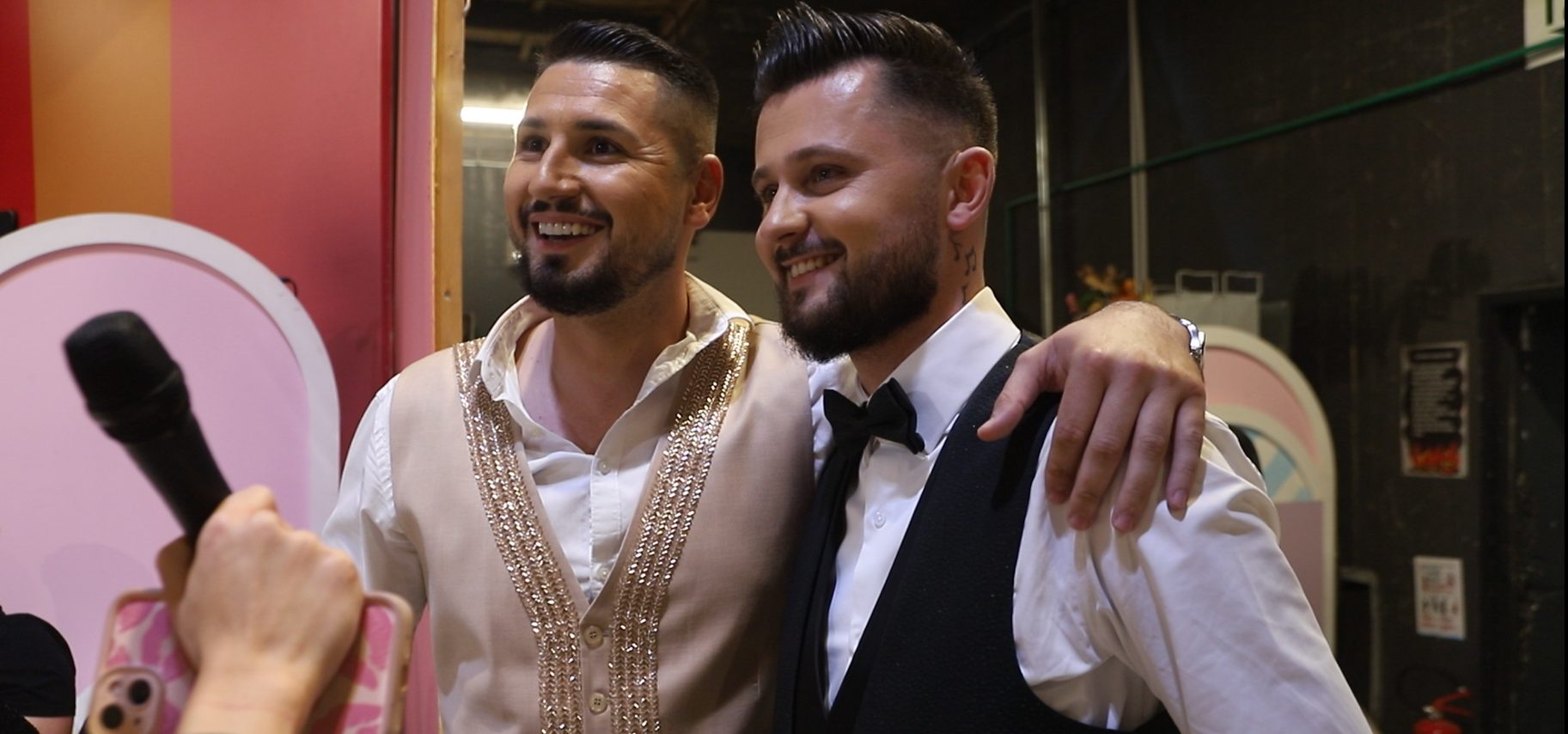 Ovo niste videli na TV-u u toku finala ZG: Keba, Elvis i Ahmed razdrmali bekstejdž: "Idemo na after" VIDEO 9 Screenshot 2025 07 16 151224