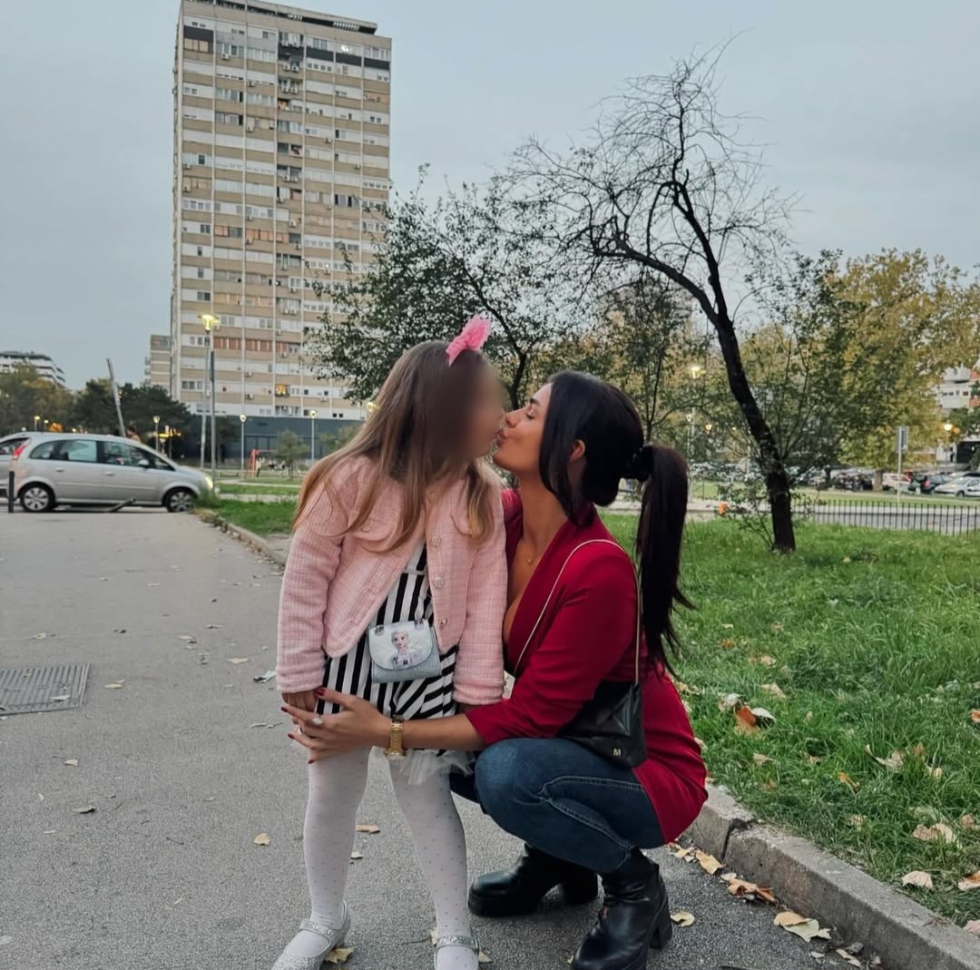 Kraj ljubavi nakon 7 godina braka: Poznati muzičar mesecima krije da se razveo 6 Screenshot 20250714 145847 Instagram 1