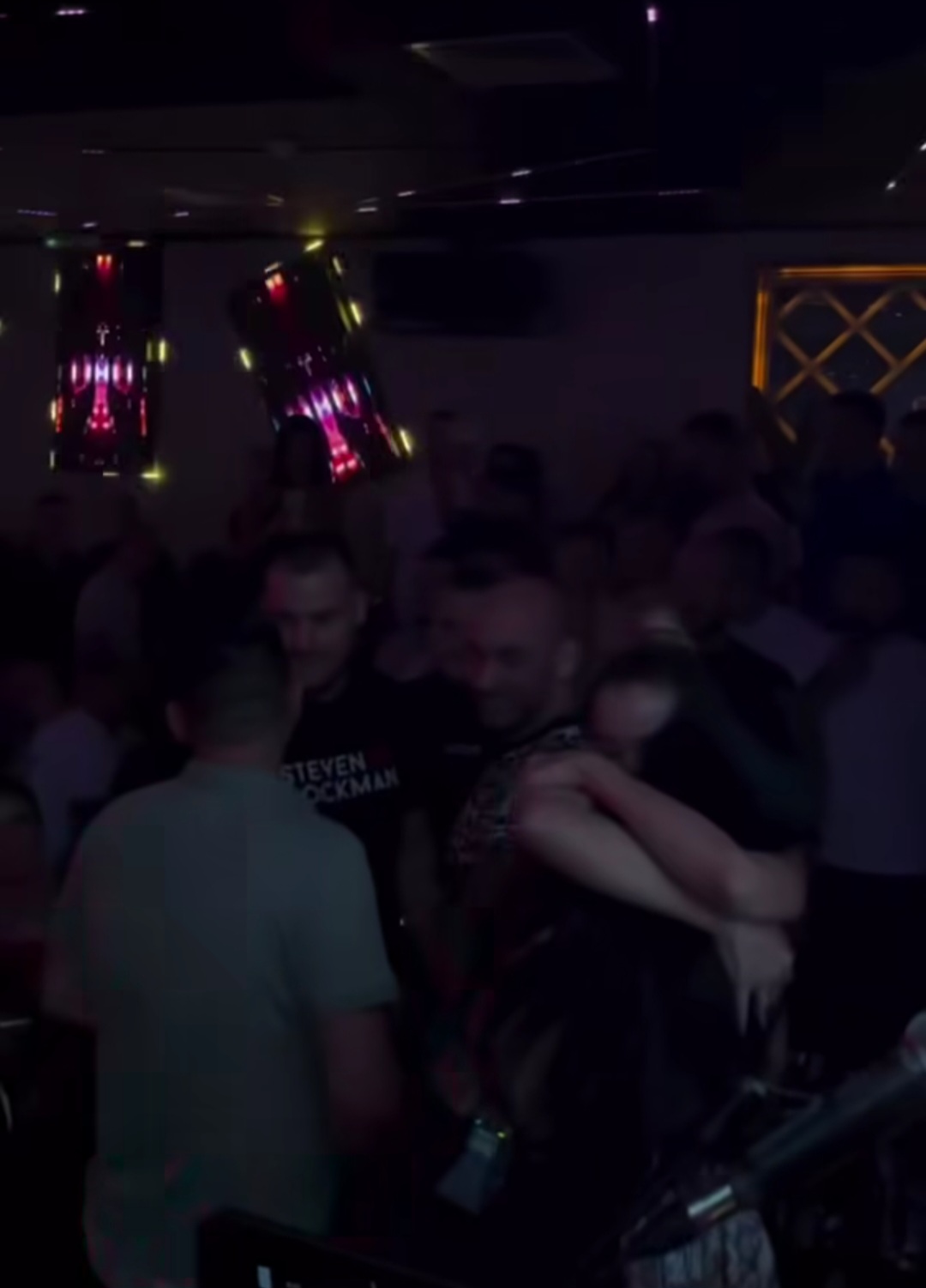 Tea Tairović i Barbara Bobak bez trunke šminke u izlasku: Lumpovale do zore na Editinom nastupu 9 Screenshot 20250723 092446 Instagram