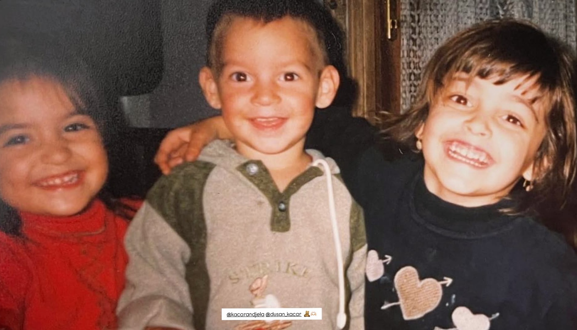 Da li prepoznajete devojčice sa fotke? Nekada su žarile u Zvezdama Granda, danas vode miran život 5 Screenshot 20250725 123816 Instagram
