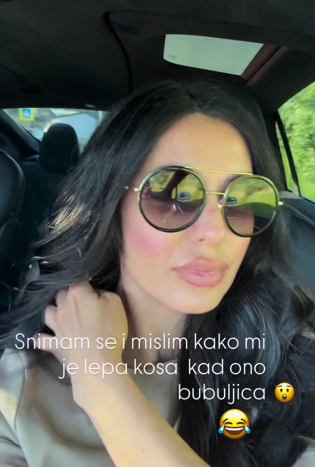 Tanja Savić šokirala, selfi iz automobila otkrio neprijatan detalj: "Htela sam da pokažem kosu..." (FOTO) 7 Tanja Savic 16