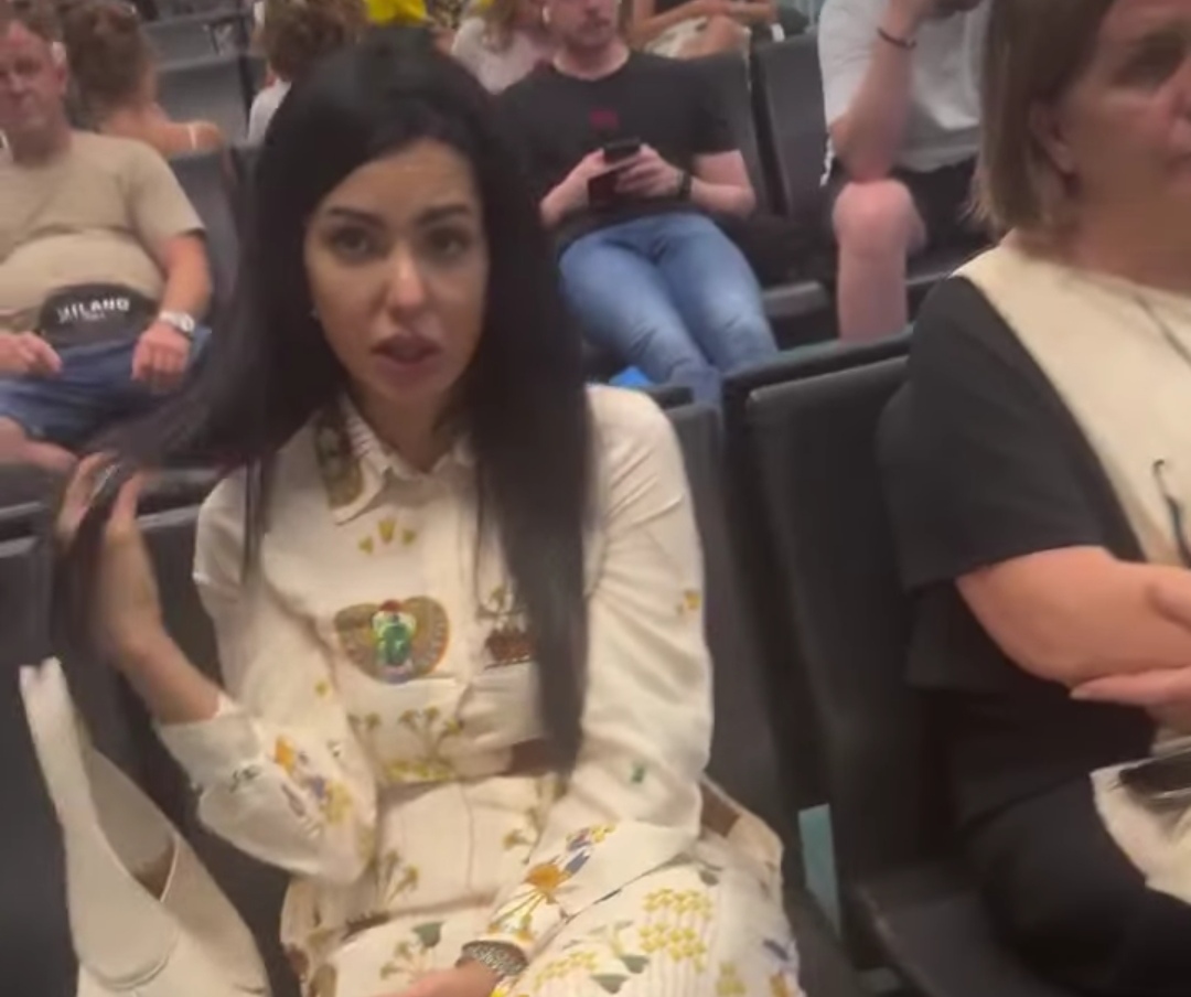 Fanovi osuli paljbu po Tanji Savić: "Kako si mogla to da uradiš?" VIDEO 6 Tanja Savic 45
