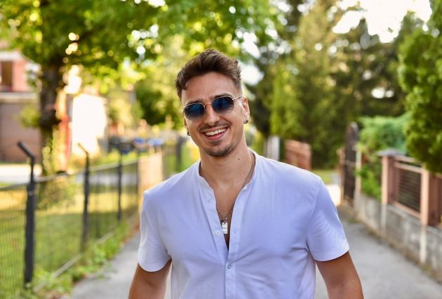 hvala ljudi na krasnim komentarima za Najljepsi cvijet 🌹ocemo iduce brze sta il da nastavimo