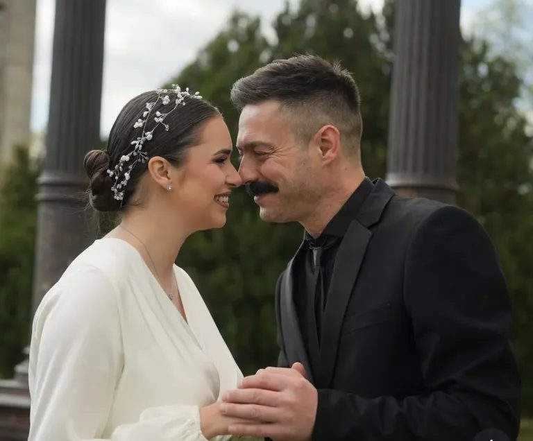 Milan Vasić postao otac, presrećni roditelji dobili naslednika moćnog imena: "Dobro došao sine" 7 image 6 18