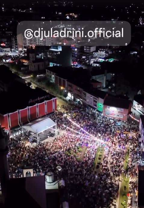 Spektakularni koncert Đule Drini i Elvisa Mešinovića u Velikoj Kladuši: Ovo Bosna još nije videla VIDEO 7 Capture 3