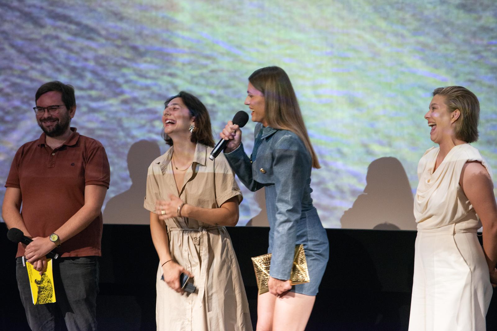 Svetski mediji bruje o transrodnoj zvezdi Granda: Alina Juhart dobila glavnu ulogu u filmu, pevačica napravila pometnju u Švajcarskoj (FOTO) 6 IMG 20250809 WA0006