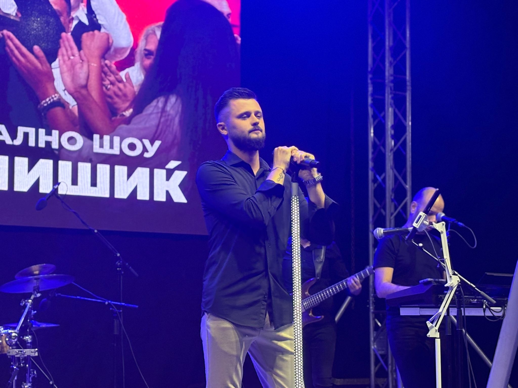 Nikola Stanišić okupio finaliste "Zvezda Granda", ovakav spektakl će se dugo prepričavati VIDEO 11 IMG 20250826 WA0230
