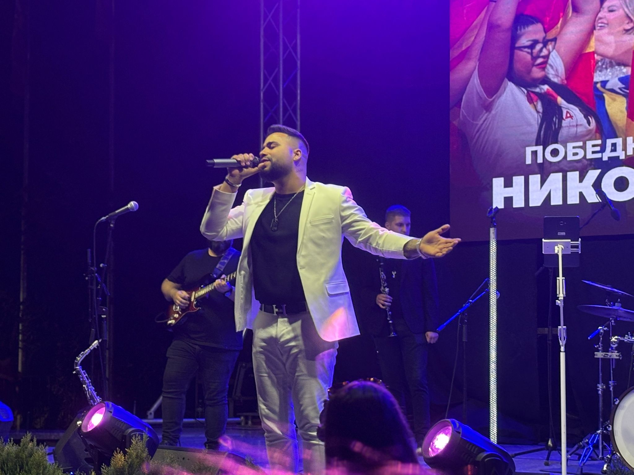 Nikola Stanišić okupio finaliste "Zvezda Granda", ovakav spektakl će se dugo prepričavati VIDEO 12 IMG 20250826 WA0335
