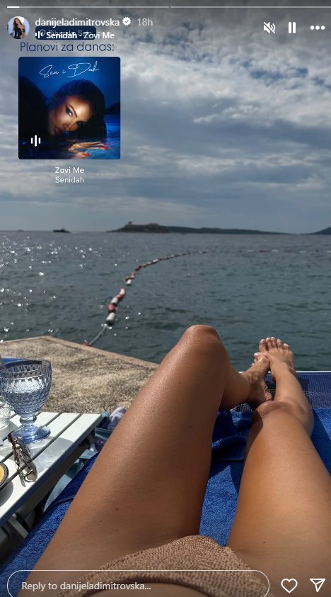 Voditeljka kao boginja: Danijela Dimitrovska pokazala prirodnu lepotu i zategnute noge na plaži FOTO 6 Screenshot 2025 08 25 090632
