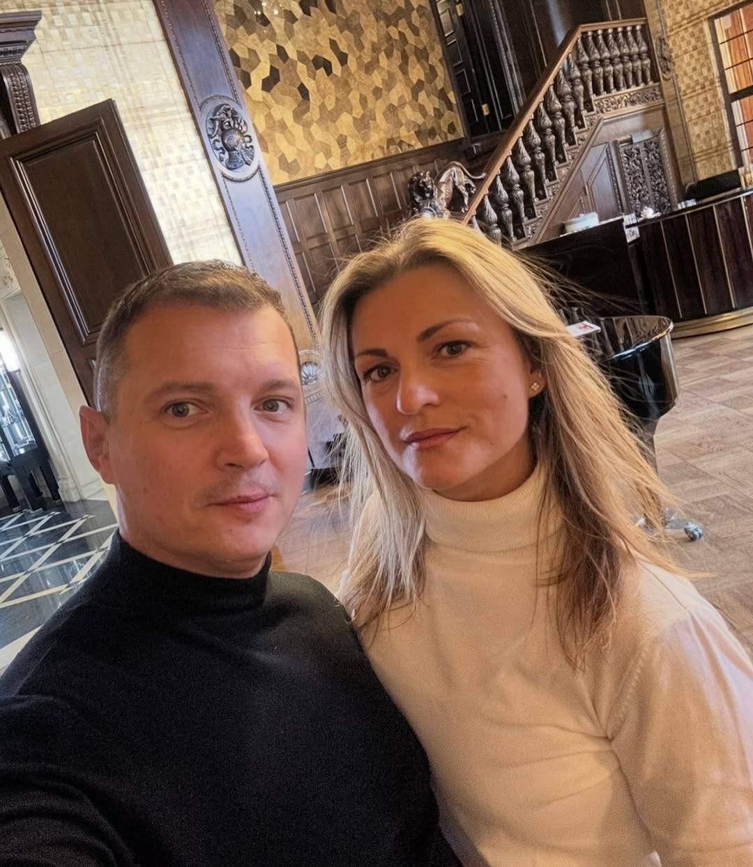 Ćerka našeg pevača danas slavi 18. rođendan, roditelji pripremaju gala slavlje 6 Snago moja Volim te. Ziva i zdrava mi bila zajedno do kraja. Srecan ti rodjendan ❤️