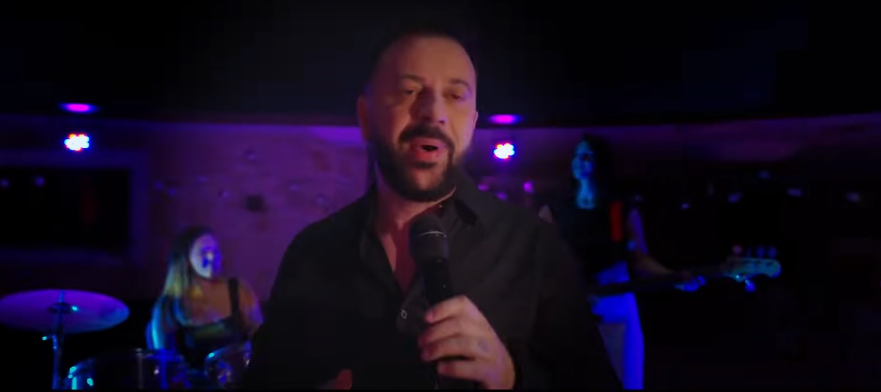 Mirza Delić obradovao publiku pravim hitom, "Savršena" nikoga ne ostavlja ravnodušnim VIDEO 5 mirza delic 3