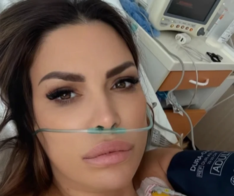 Voditeljka rasplakala sve pričom o rizičnom porođaju: "Rekla sam mužu da ako dođe do toga izabere sina" 7