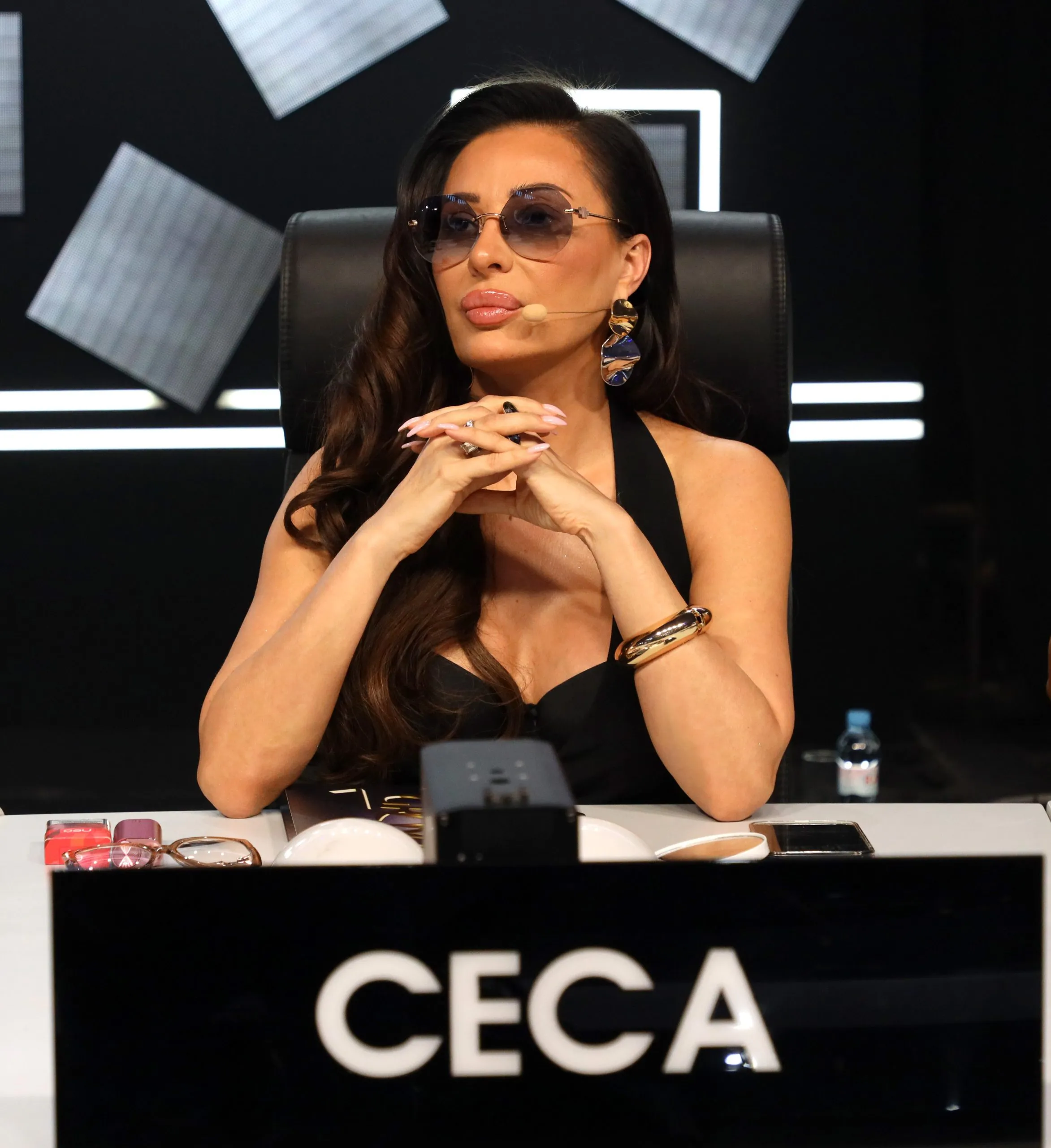 Ceca otkrila nepoznate detalje sa snimanja nove sezone Zvezda Granda: "Nema toga kada je prvi krug" 5 CECA ZG SNIMANJE 01092025 FOTO MUNJAok 1