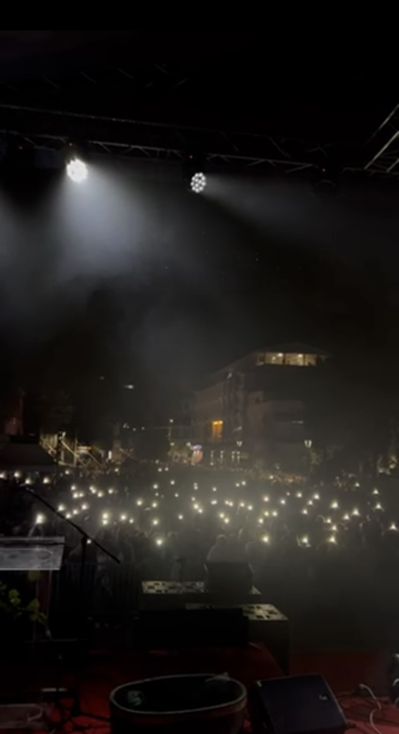 Kum Saše Popovića usred nastupa pozvao Žiku Jakšića, publika nije mogla da veruje šta se dešava VIDEO 6 IMG 5155