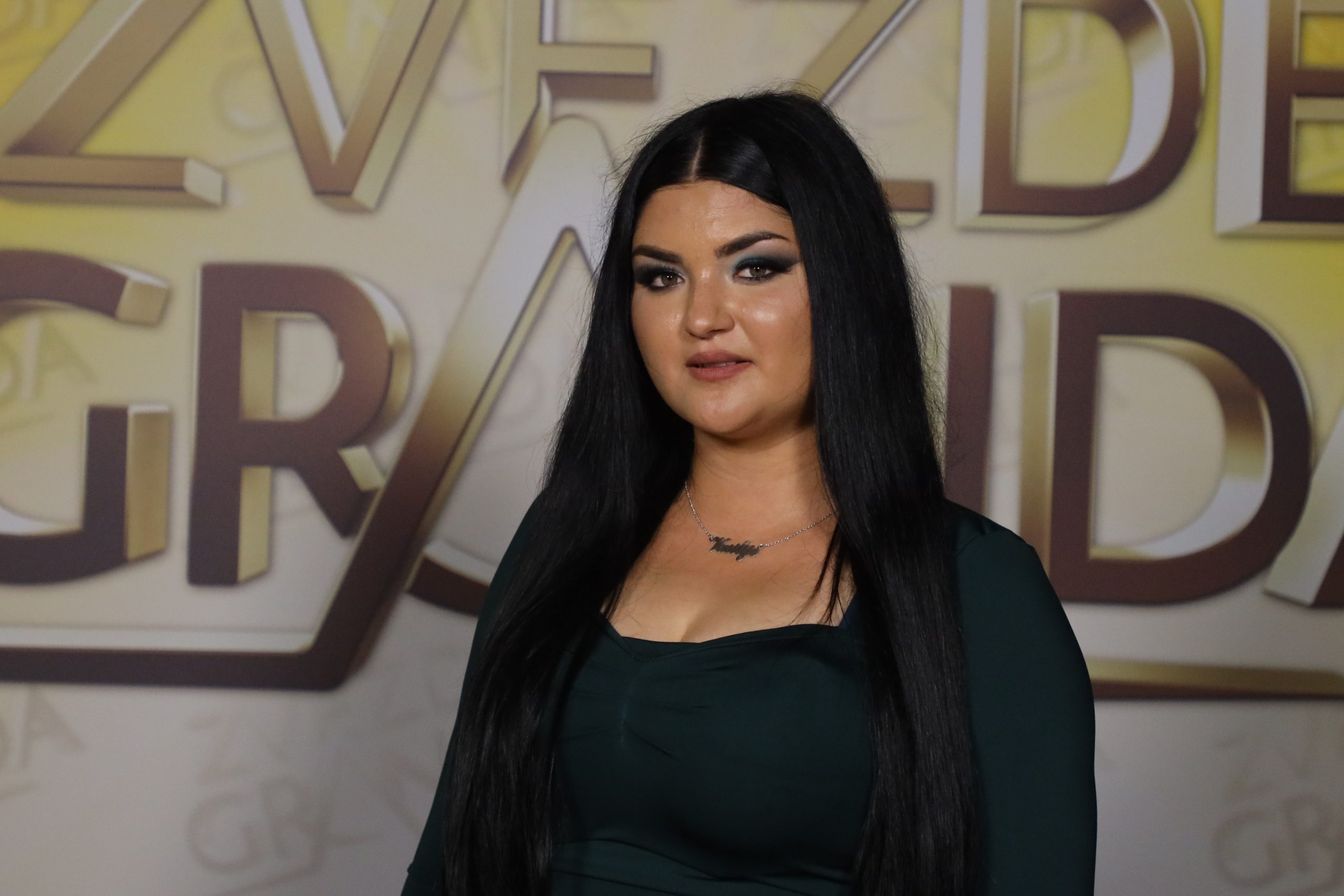 LANA PETROVIC 24 GOD. BECEJ 9 1