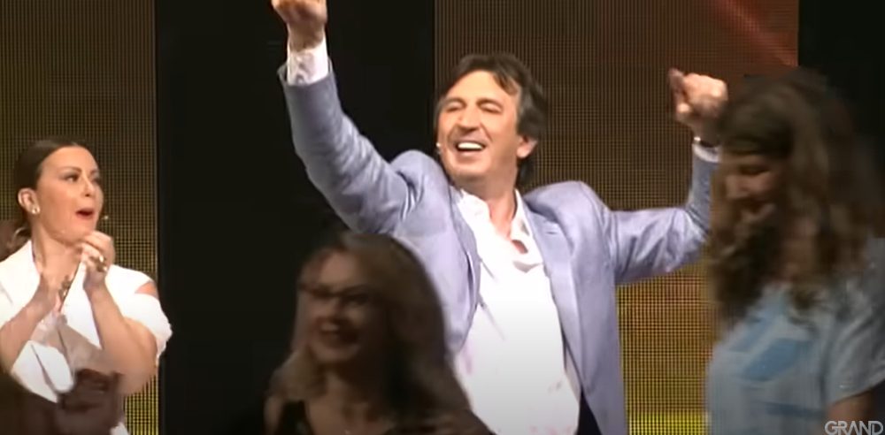 Ovo je najkomentarisaniji nastup u "Nikad nije kasno", posle 8 godina i dalje broj 1 (VIDEO) 5 Screenshot 2025 09 09 114310
