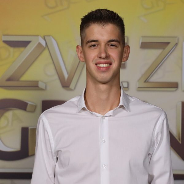 VUK SRETENOVIC 21 GOD. GORNJI MILANOVAC 7