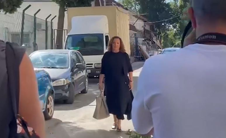 ana bekutabzug