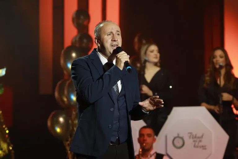 Vito Slavevski posvetio pesmu Bori Čorbi: "Mnogo toga mi smo naučili" VIDEO 6 image 7 2