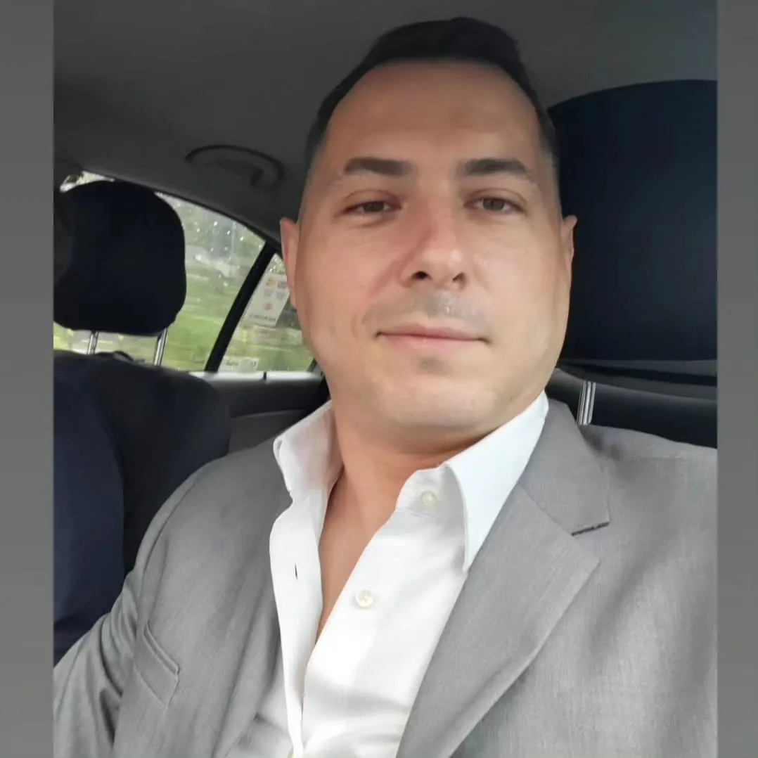 Neočekivani obrt: Pukla ljubavna romansa pobednice Zvezda Granda i sina Zlate Petrović 6 miki dudic