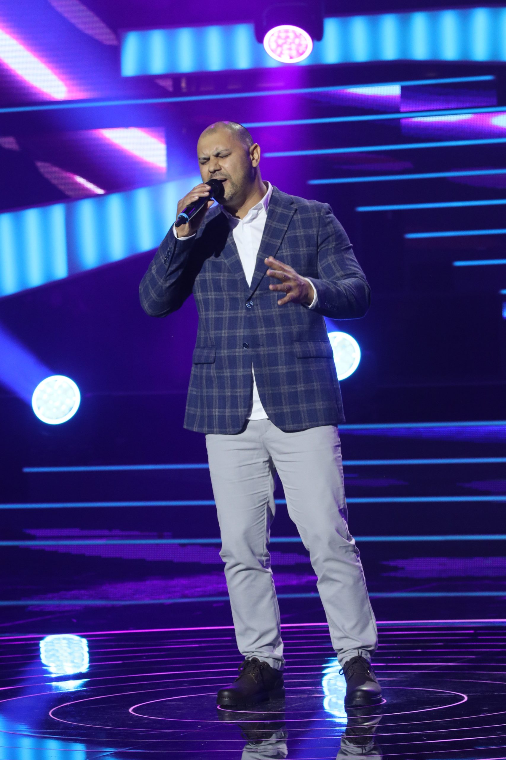 Glas koji je sve razoružao: Tihomir iz Šapca osvojio žiri, pa zapevao sa Kebom u glas (VIDEO) 7 0A0A0945